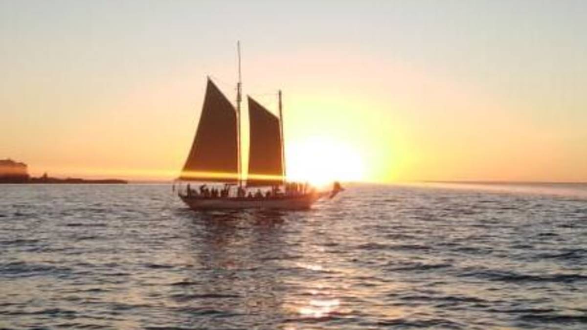 Sunset Bay Sail (The Spirit of Victoria) In Waterfront, Cape Town (1.5 Hours)