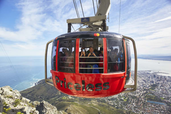 Cape Town Mega Pass (Bus + entry to 80 top attractions)